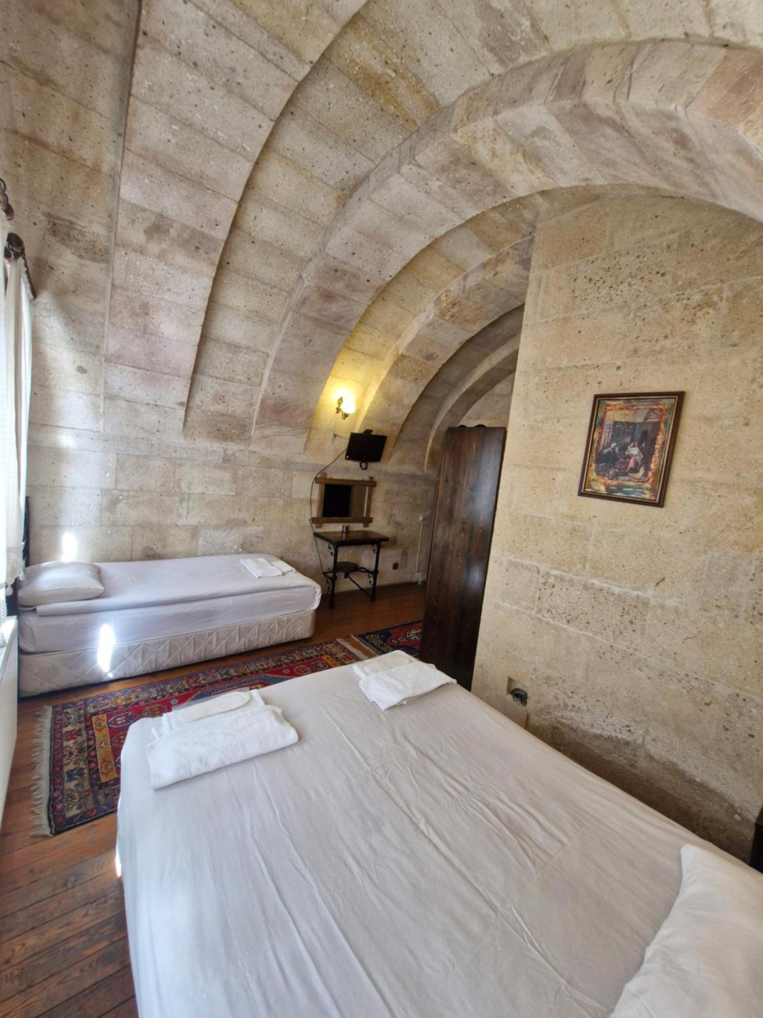 Hotel Nature Park Cave